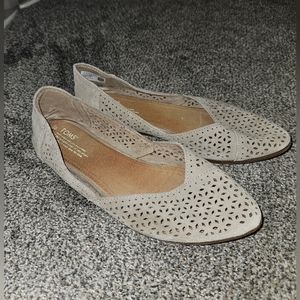 Tom's flats, barely worn